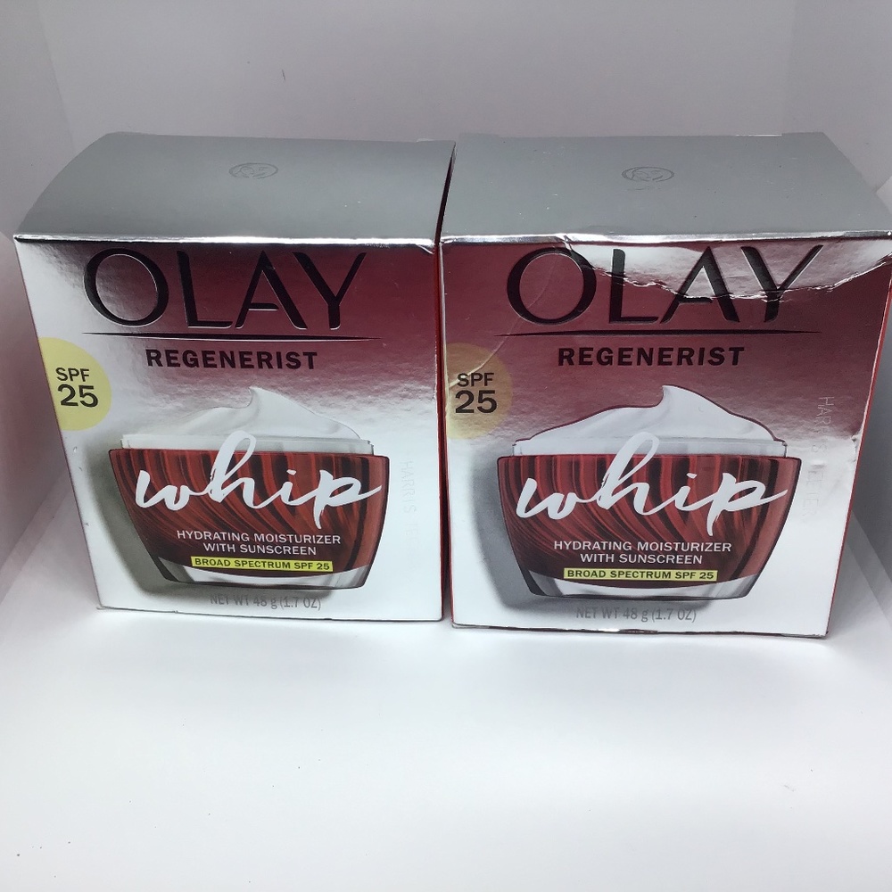 Lot of 2 Olay regenerist whip spf 25